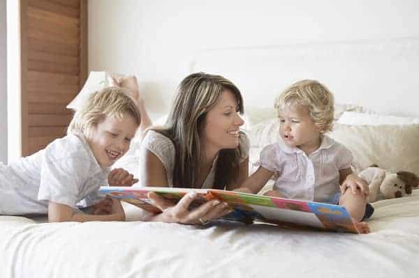 mom reading to her kids