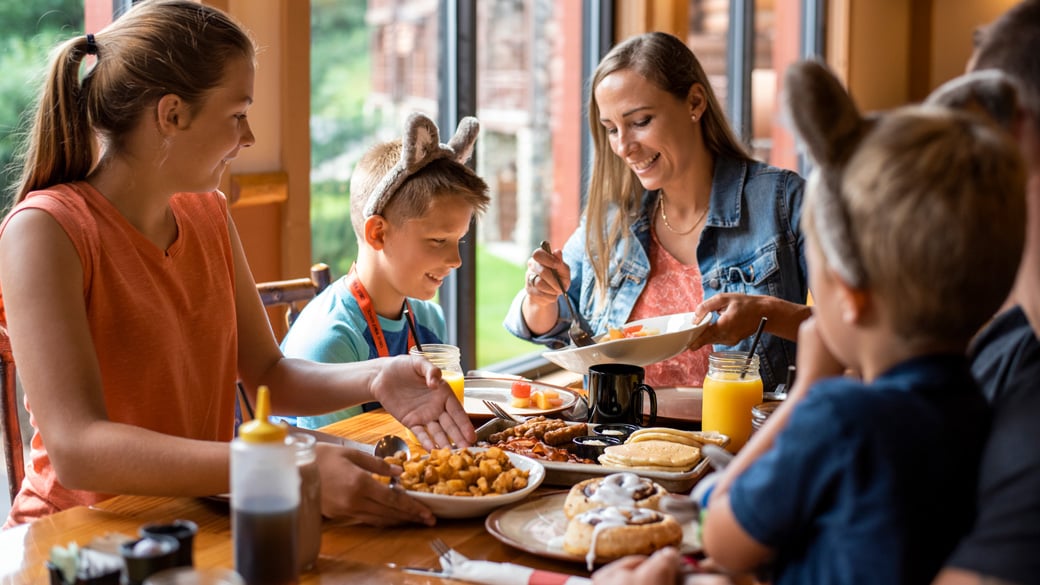 Family having breakfast at Great Wolf Lodge