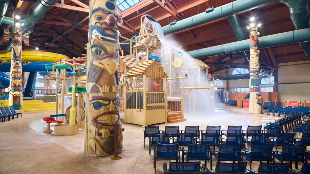 A wide shot of the water treehouse at Great Wolf Lodge Kansas