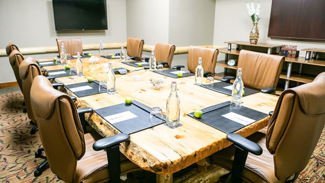 eagles landing meeting room