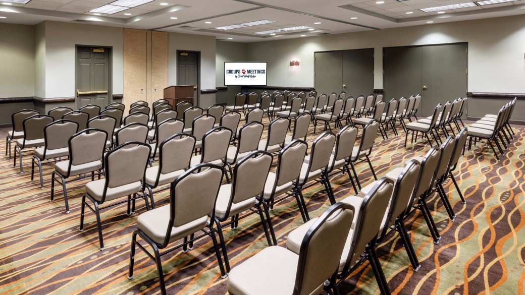 Redwood Meeting Room