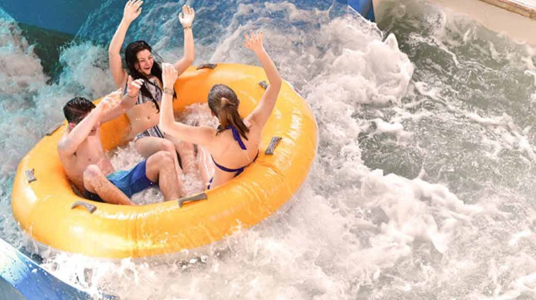 10 Wonderful Waterparks In And Around Houston - Secret Houston