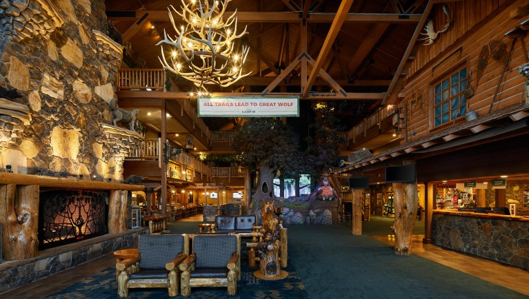 Current Jobs in the Poconos - Hiring Now at Great Wolf Lodge!