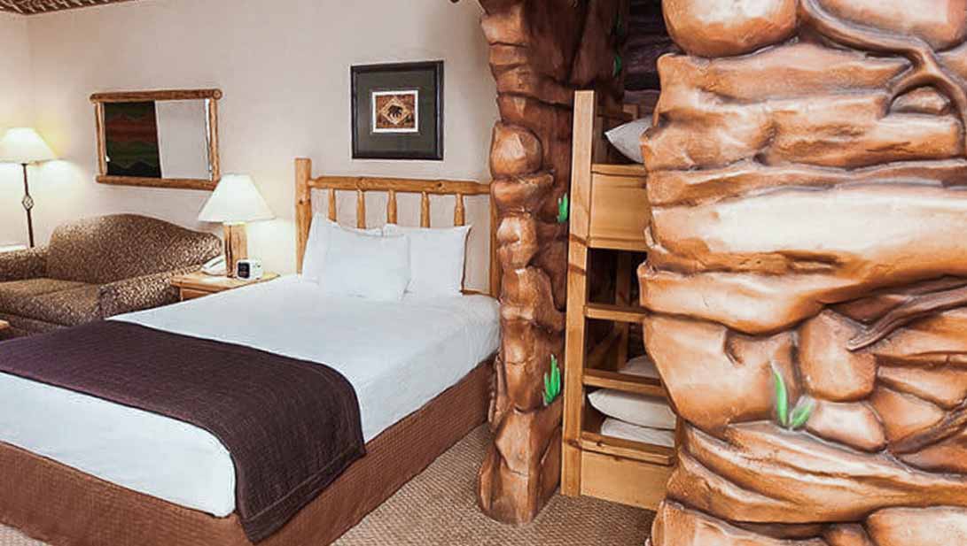 Wolf Den Suite (Standard) | Themed Suite | Great Wolf Lodge Sandusky, OH