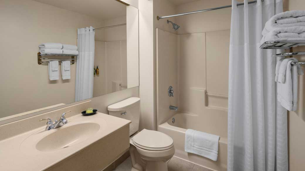 The bathroom in the Loft Fireplace Suite