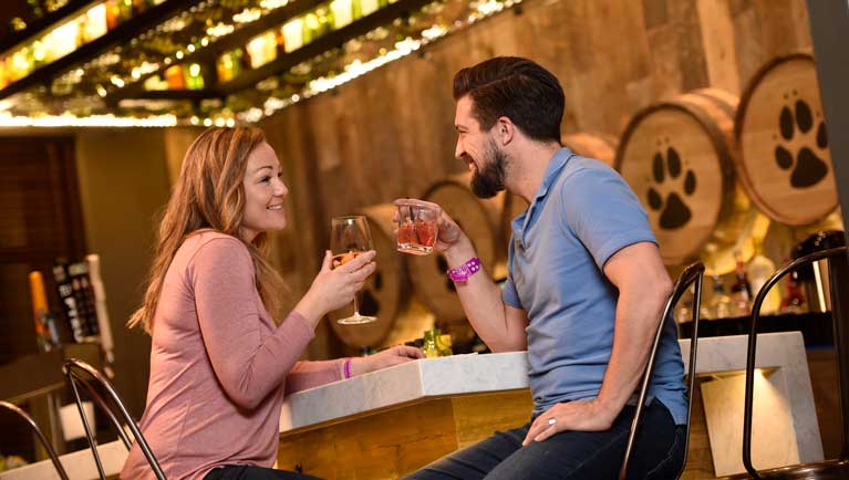 couple having drinks at a bar