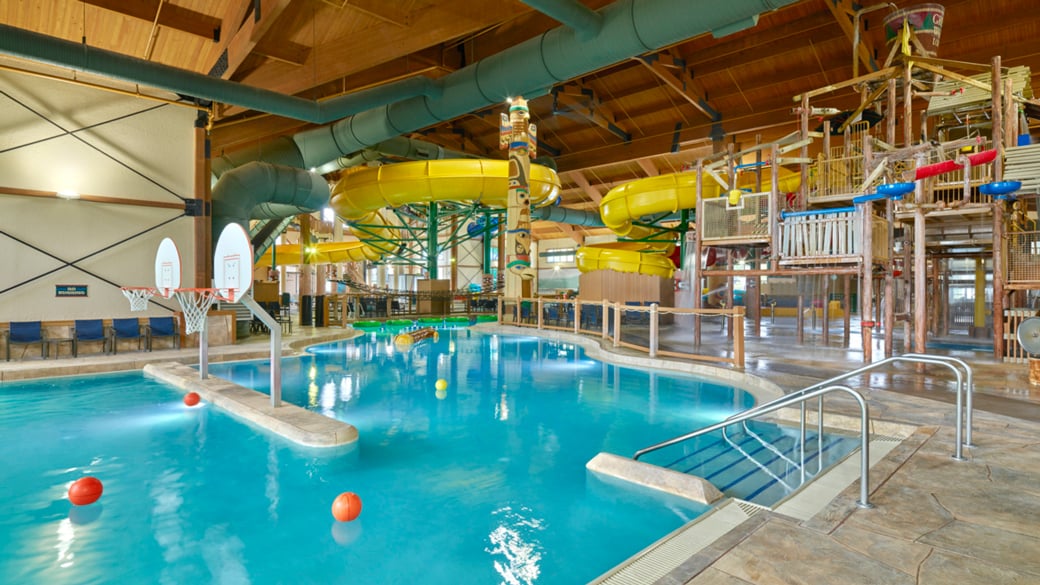 Empty chinook cove pool