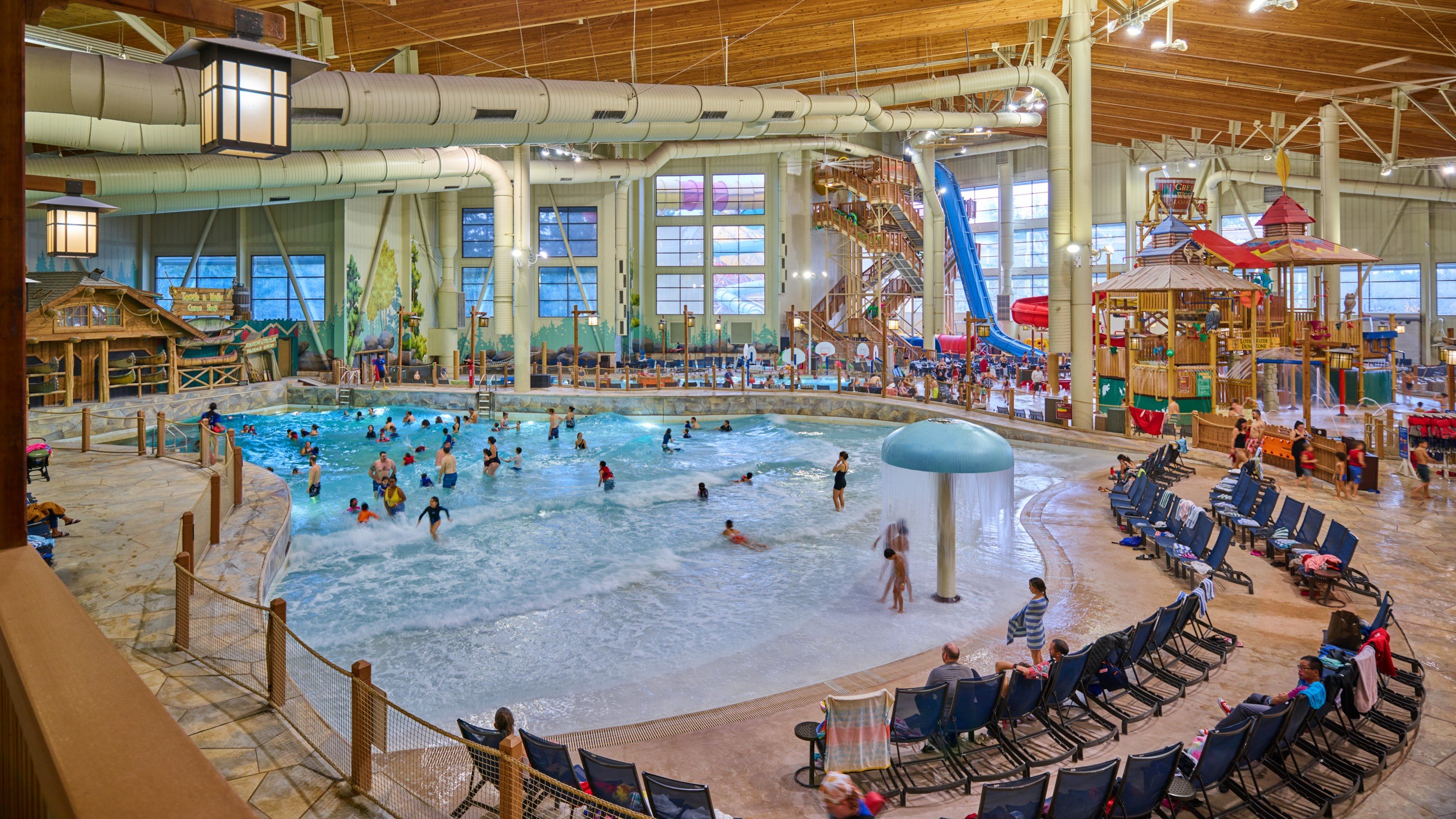 Guests enjoying at GWL waterpark